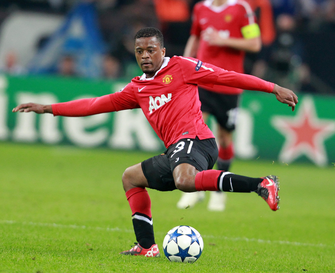 李璇谈王大雷道歉：没辜负山东球迷的信任，我给点赞.